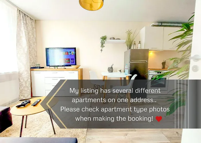 Cofy Rentals - Near-Centrally Located, Quiet District, Air-Conditioning, Free Parking, 24-7 Express Check-In-Out, Close To Nature, Everything You Need For Living!