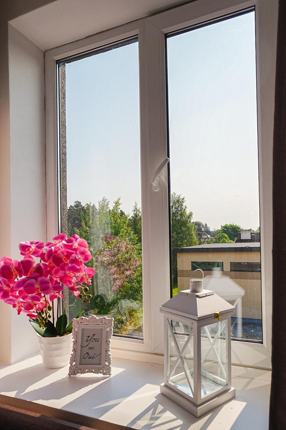 Cofy - Near-centrally Located, Quiet District, Air-conditioning, Free Parking, 24-7 Express Check-in-out, Close To Nature, Everything Need For Living! Apartament *